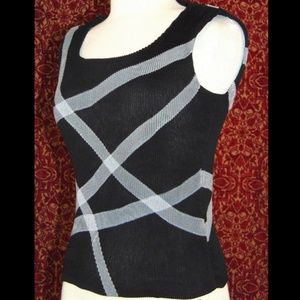 CAELIAN black accordion pleat sleeveless blouse M✨